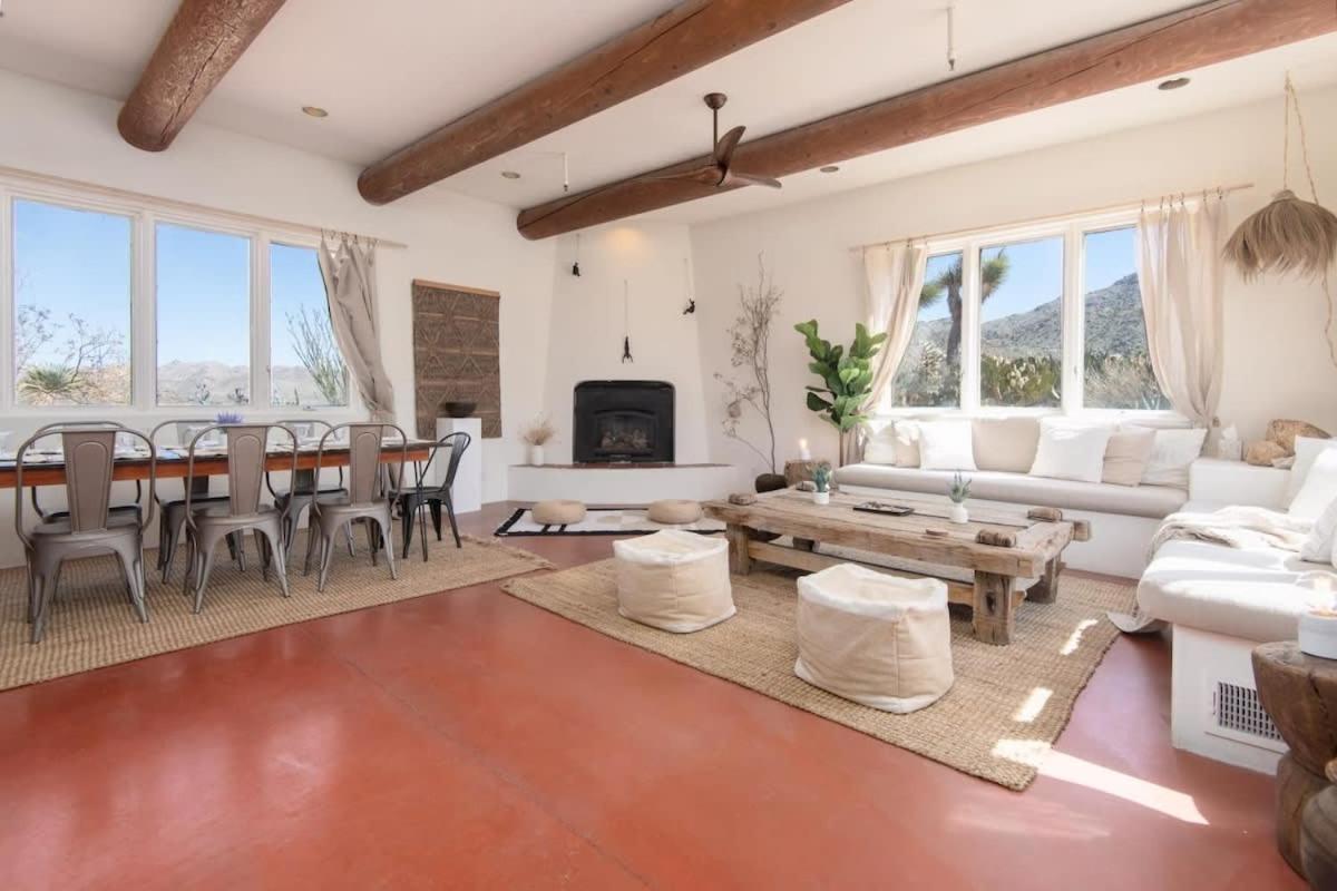 Renovated Lodge - Room 2 With Pool Access Joshua Tree Exterior photo
